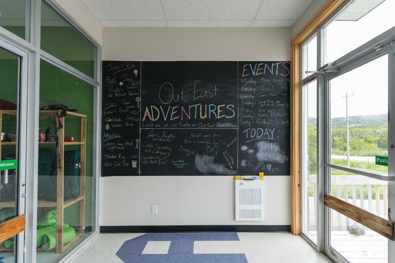 Out East Hostels - Rocky Harbour Exterior photo